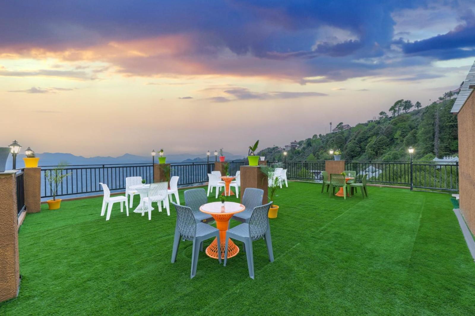 The Nature Dreams I Vacations I Conference I Mice I Family Events I Open Air Terrace I Sky Bonfire I Kufri By Exotic Stays Шимла Екстериор снимка