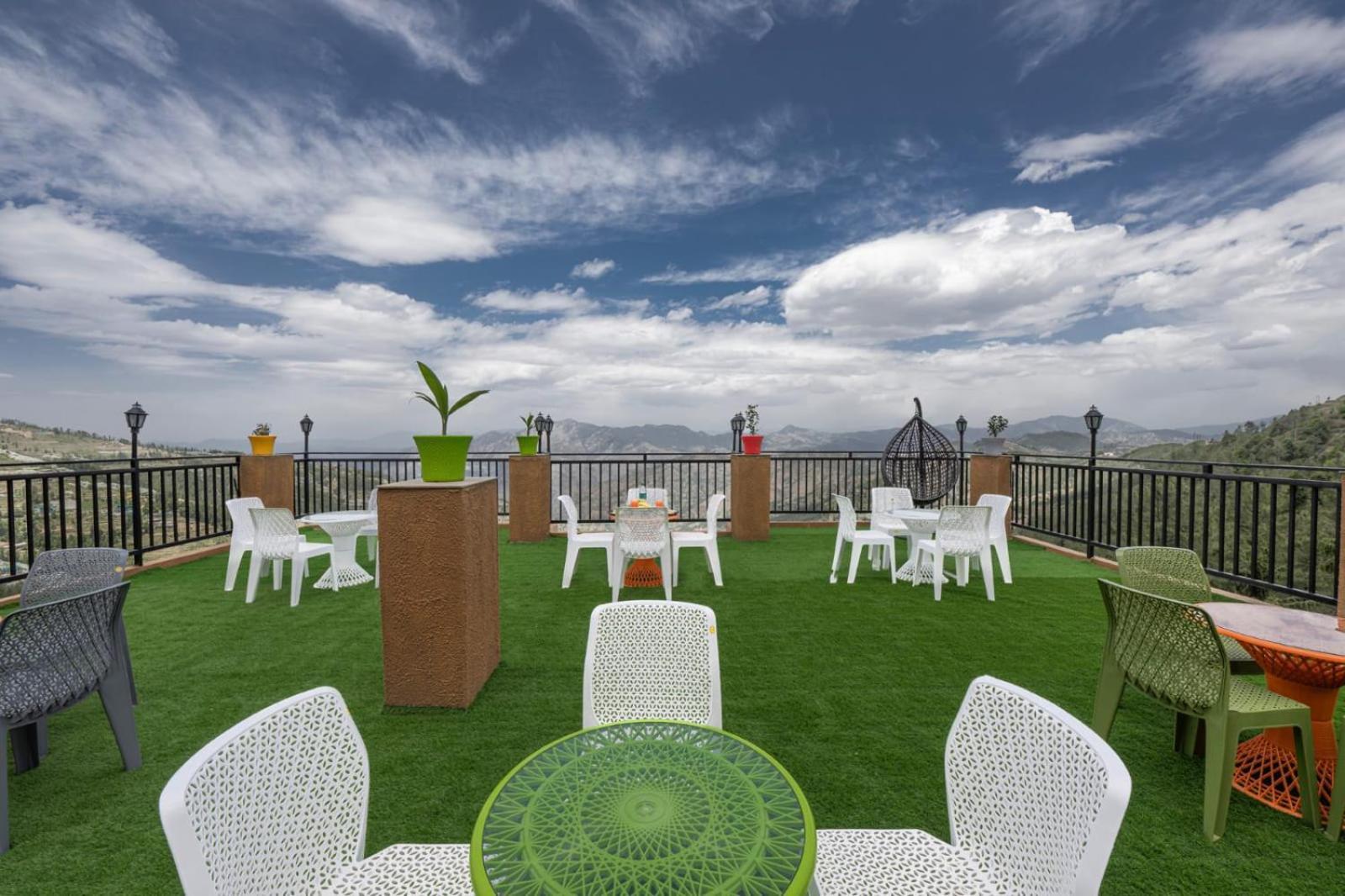 The Nature Dreams I Vacations I Conference I Mice I Family Events I Open Air Terrace I Sky Bonfire I Kufri By Exotic Stays Шимла Екстериор снимка